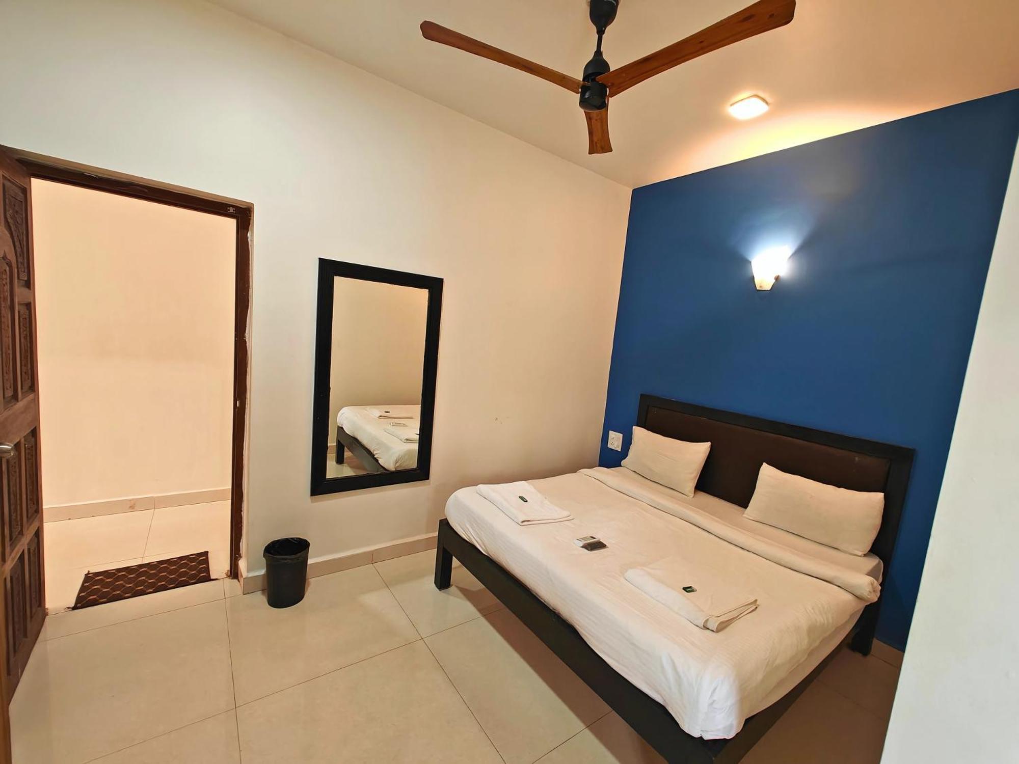 Calangute Turista Otel Dış mekan fotoğraf
